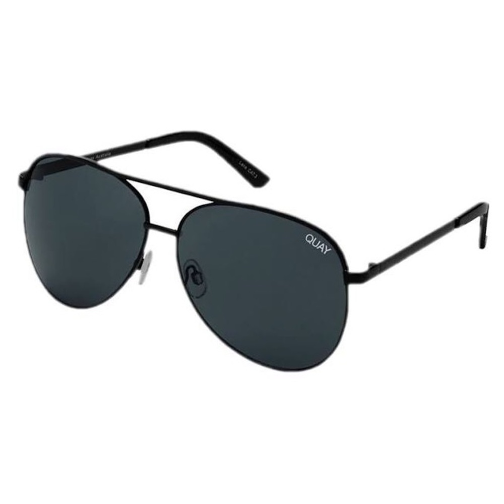 Quay Vivienne sunglasses in smoke